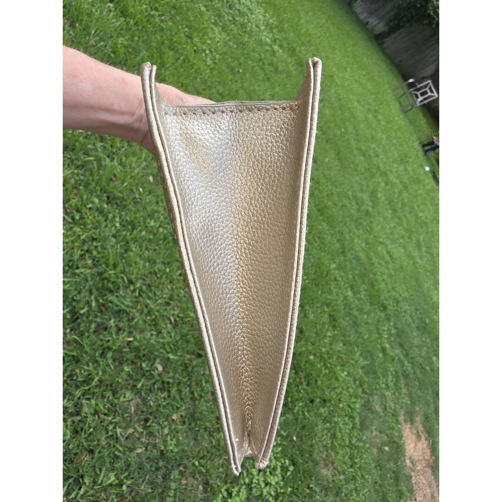 Emirates Airlines BVLGARI Le GEMME OROM Women's First Class Amenity Kit - Picture 6 of 9